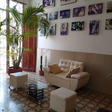 Hostal Maranatha Santa Marta  Exterior photo